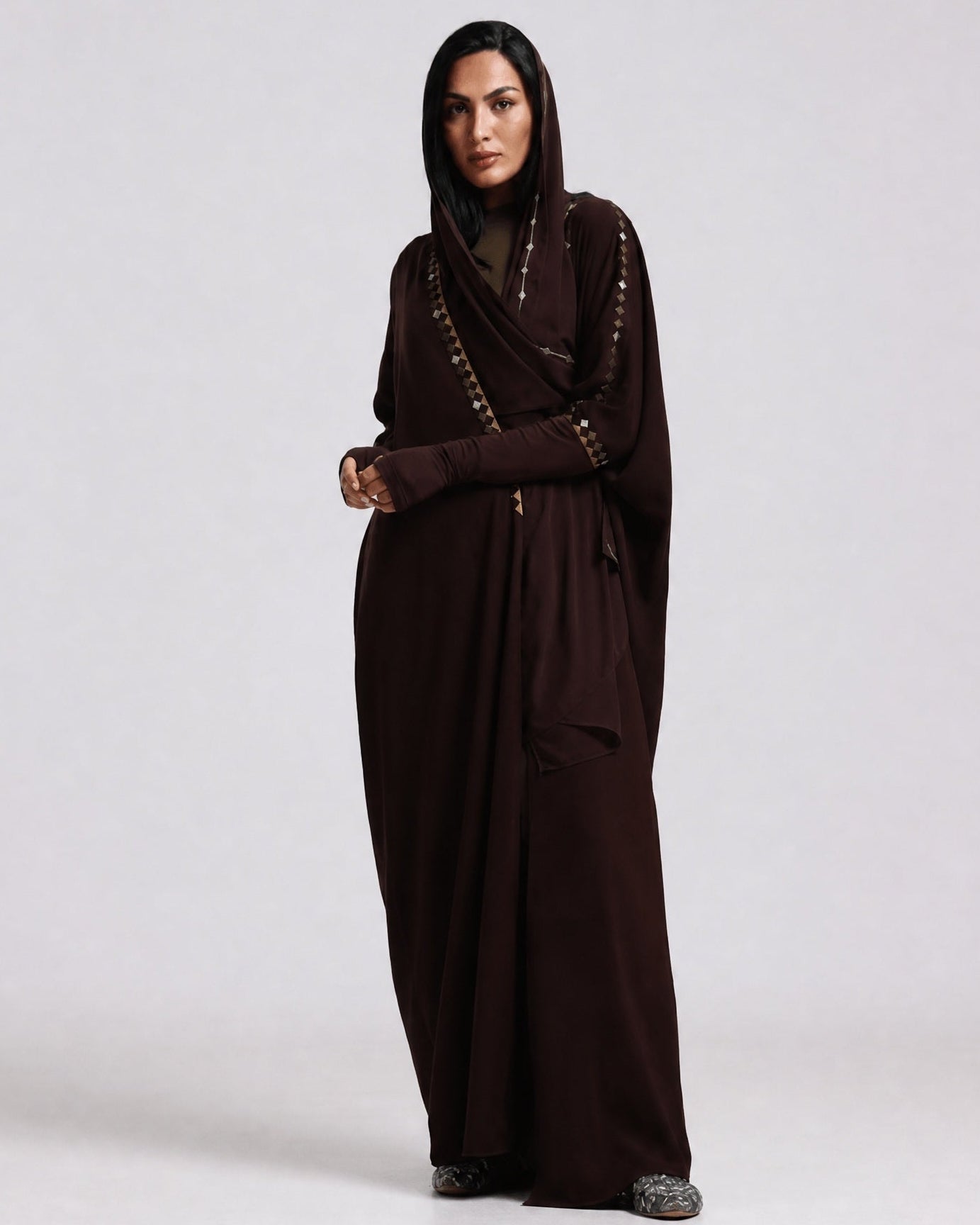 Tria – Saddle Brown Crepe Abaya - ZIYA - MIRA Y MANO