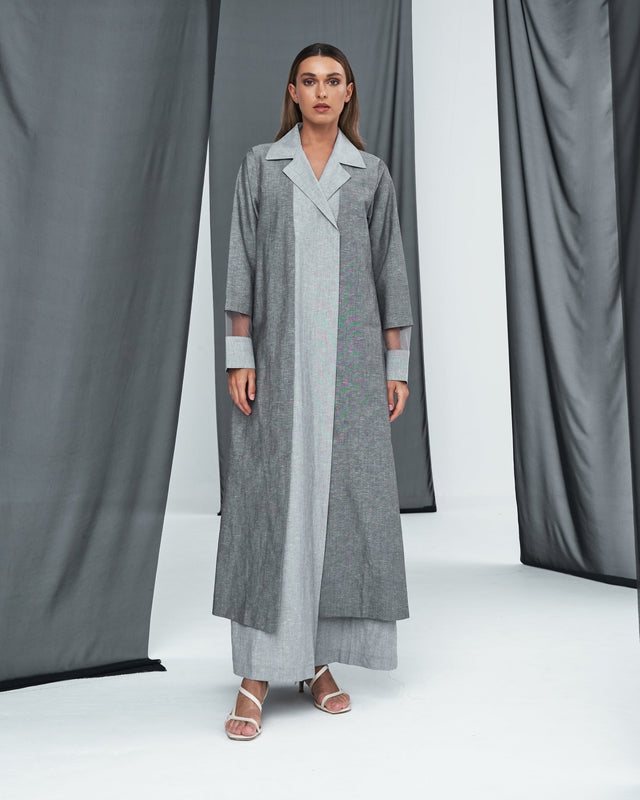 SS22024-GREY - NABILA NAZER - MIRA Y MANO