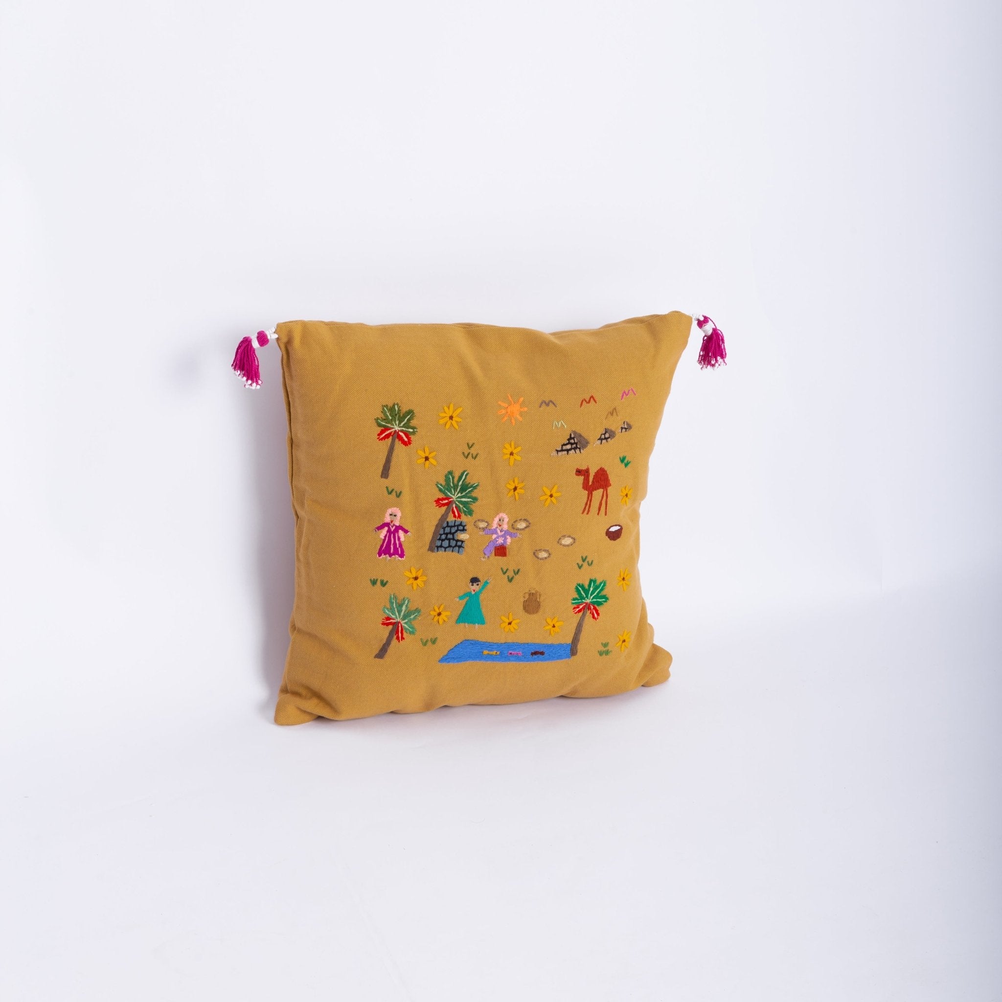 C9-M - NEVIN ALTMANN - MIRA Y MANO