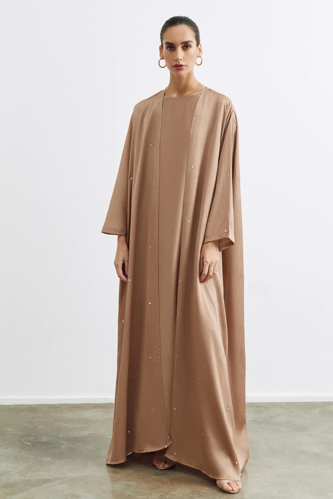 Dots Tan – Abaya – Product image 3